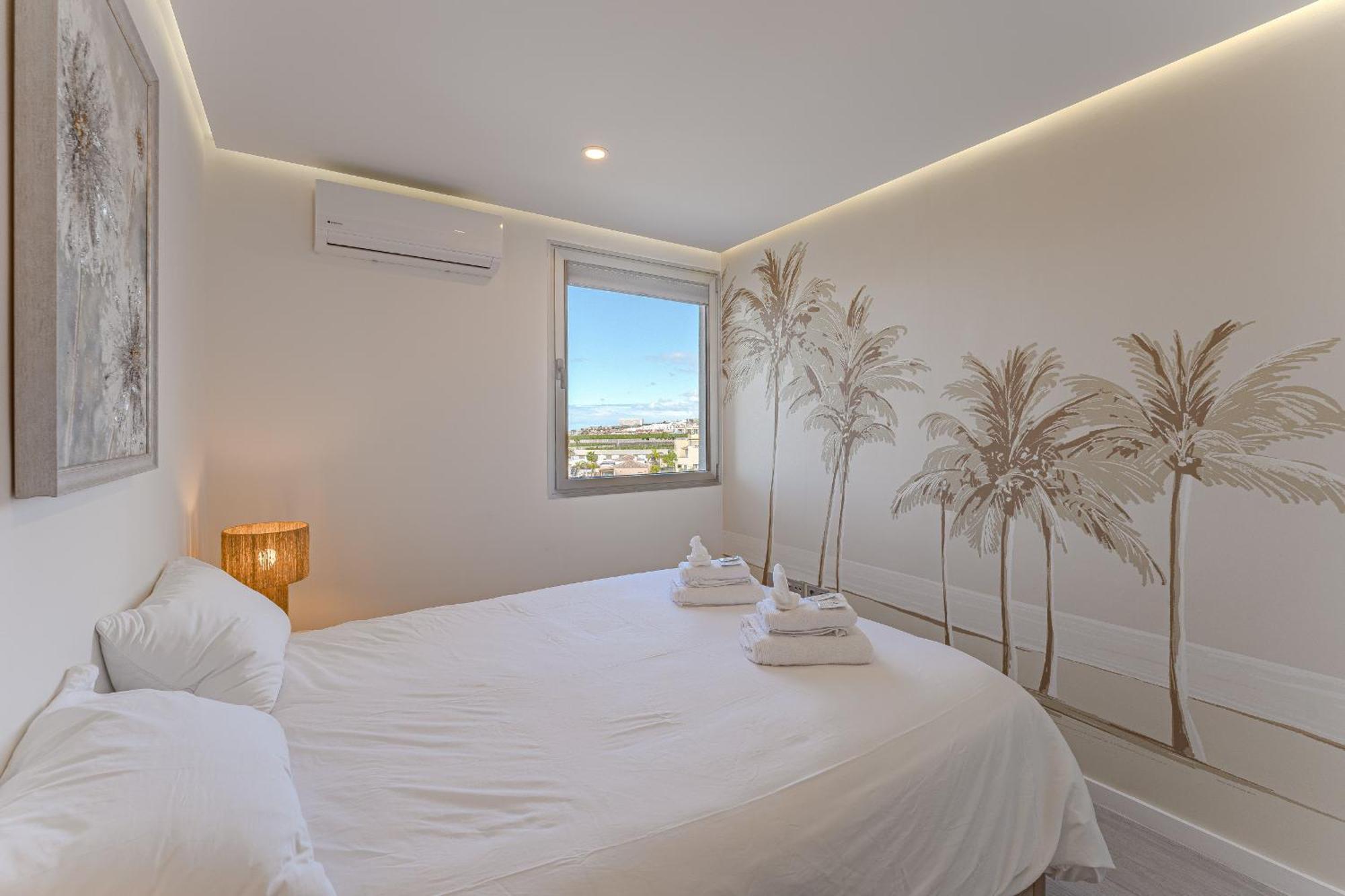 Apartment Ocean Garden Sunset & Sunrise - Heated Pool *