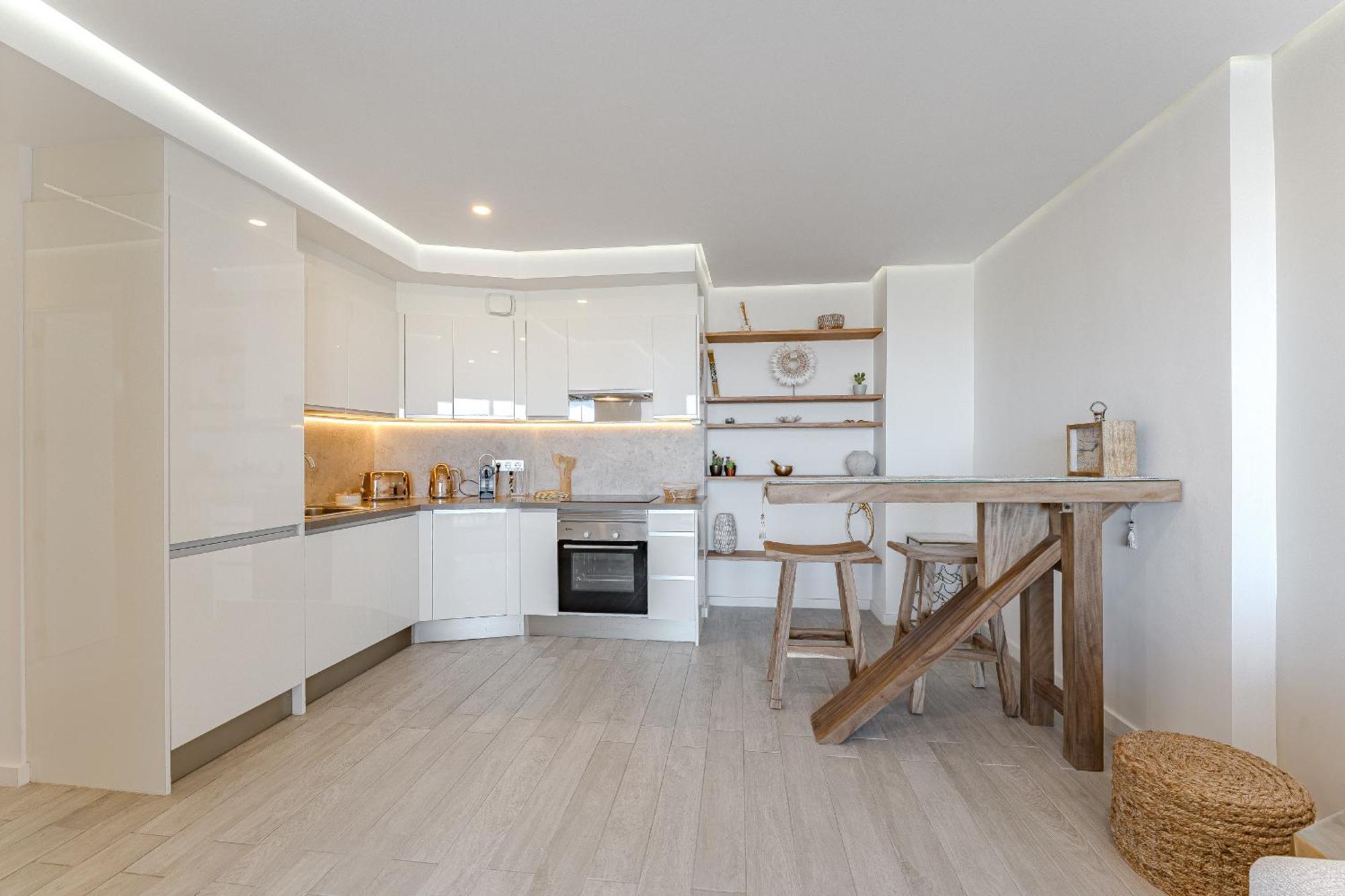Apartment Ocean Garden Sunset & Sunrise - Heated Pool *